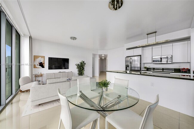 Foto del edificio - 1111 SW 1st Ave
