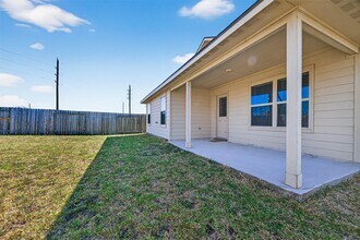 Building Photo - 5310 Songlark Bluff Cir