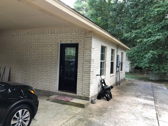 Building Photo - 22856 Brazos Dr