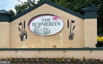 Building Photo - 34363 Summerlyn Dr