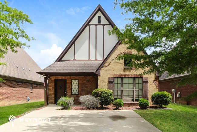 Building Photo - 6140 Cathwick Dr