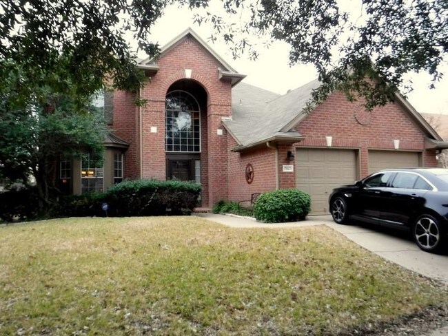 Building Photo - 7821 Lake Meredith Way