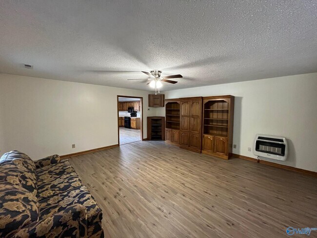 Foto del edificio - 2122 Indian Hills Rd SE