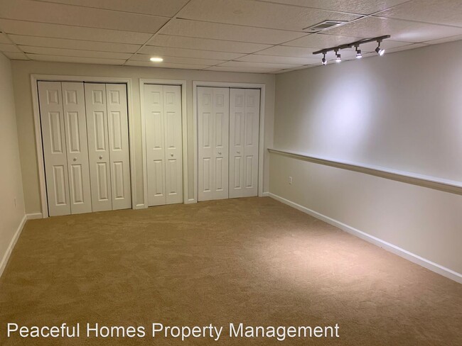 Foto del edificio - 3 br, 2.5 bath House - 444 Hillside Dr