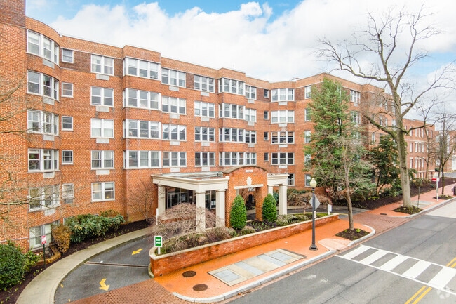 Gateway Georgetown Condos