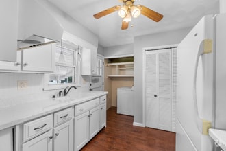 Building Photo - 4307 Quiet Way
