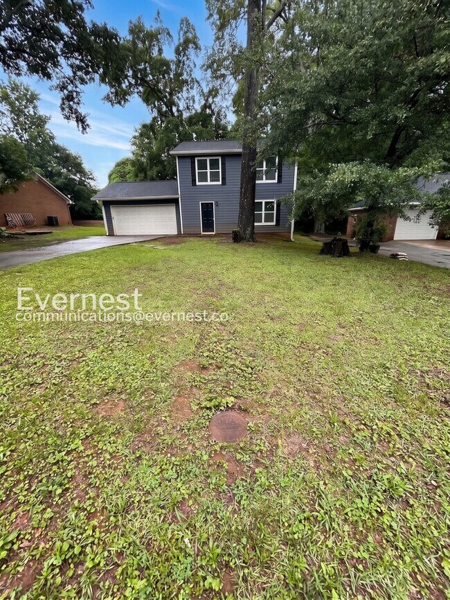 Foto del edificio - 506 Chestnut Ln
