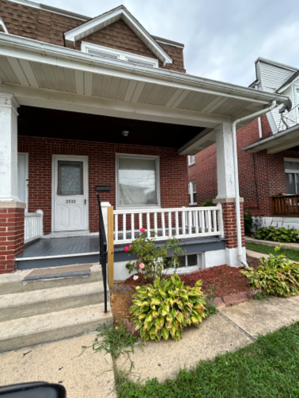 Foto principal - 3535 Arlington St