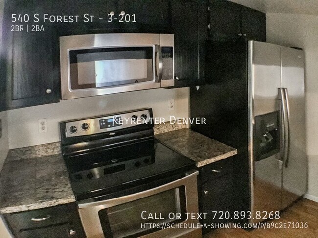 Foto del edificio - Spacious 2BD, 2BA Townhome Near Cherry Cre...