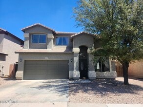 Building Photo - 851 S Cerise