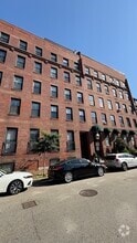 Building Photo - 5 Appleton St