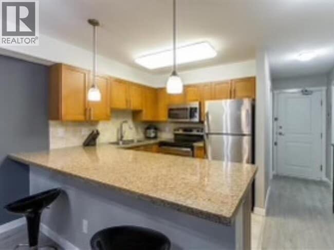 Photo du bâtiment - 2373 Atkins Ave