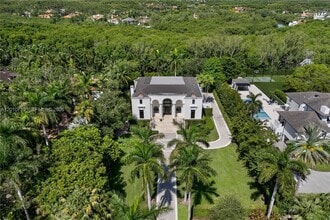 Building Photo - 26 Tahiti Beach Island Rd
