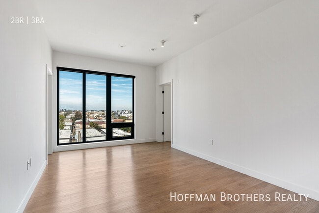 Building Photo - 10700 Tabor St