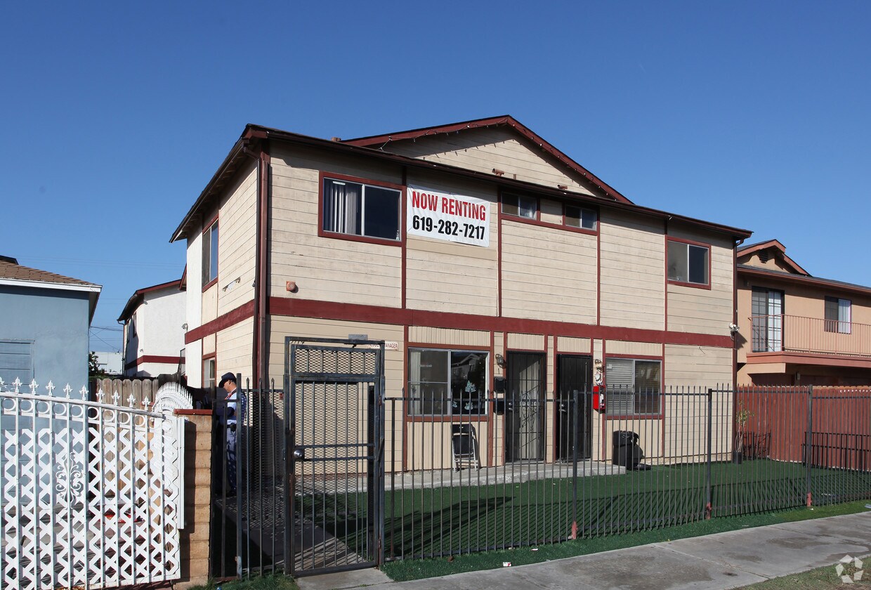 Foto principal - 3714 Marlborough Ave