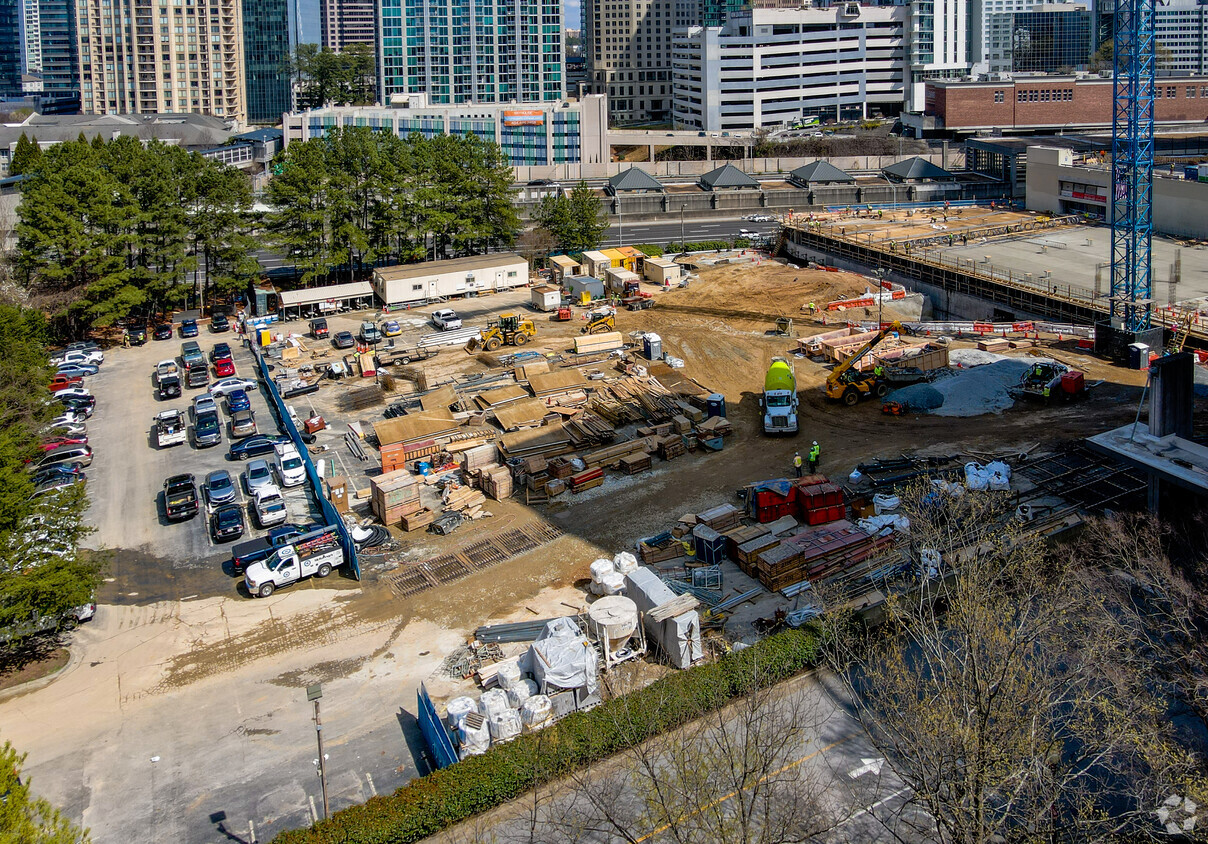 Construction - Tower Place Apartments