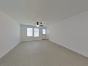 Building Photo - 13023 Shells Ln