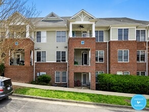 Building Photo - 701 Copperline Dr