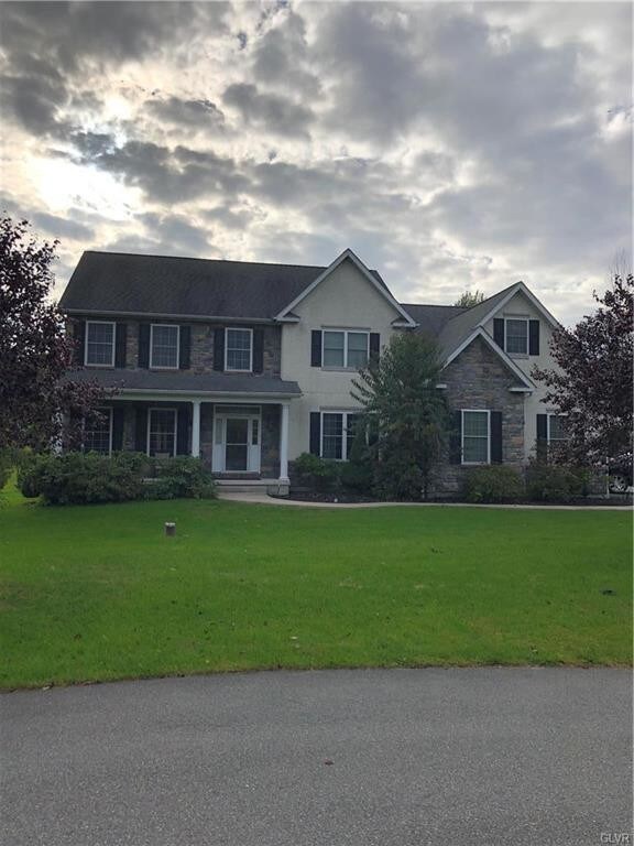 Foto del edificio - 34 Crystal Lane