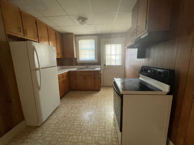 Foto del edificio - 404 W Edgerton St