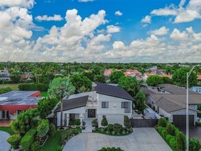 Building Photo - 8761 SW 56th St