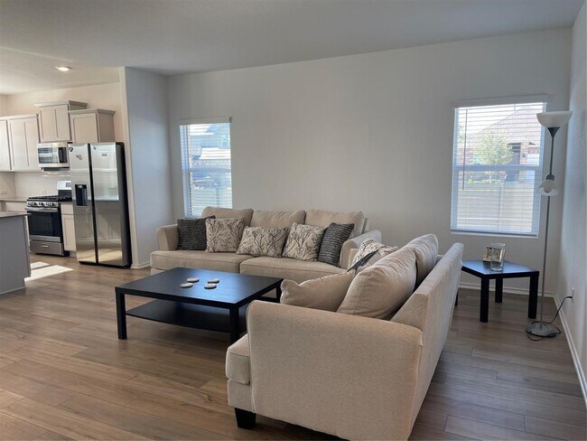 Foto del edificio - 129 Starflower Cv