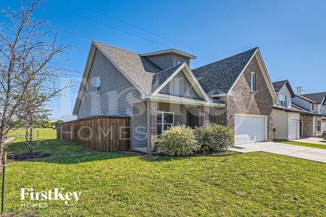 Foto del edificio - 7352 Parkside Pl Dr