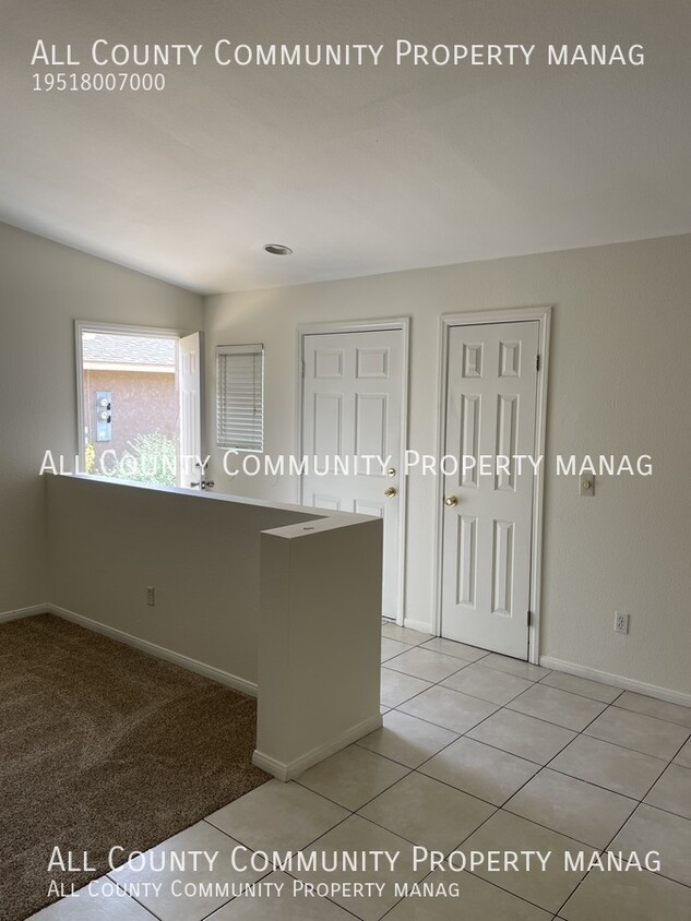 Foto principal - 2 Bed 1.75 Bath in Yucca Valley!