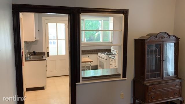 Primary Photo - 3 br, 1 bath Duplex - 15 Genesee Ave 2nd F...