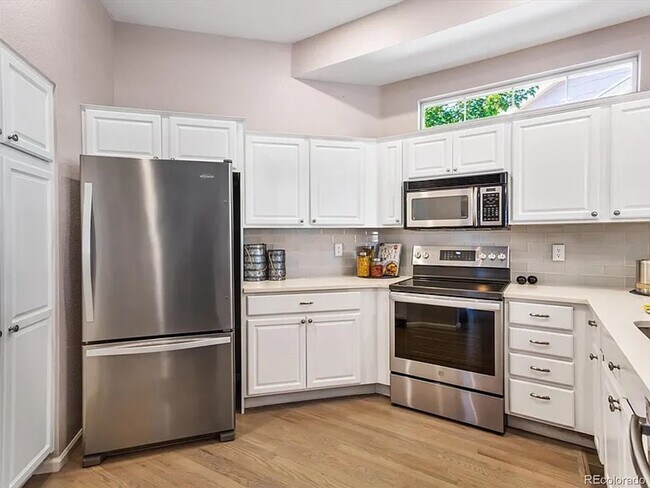 Foto del edificio - 10365 W Rockland Pl