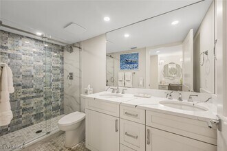 Building Photo - 10562 Gulf Shore Dr