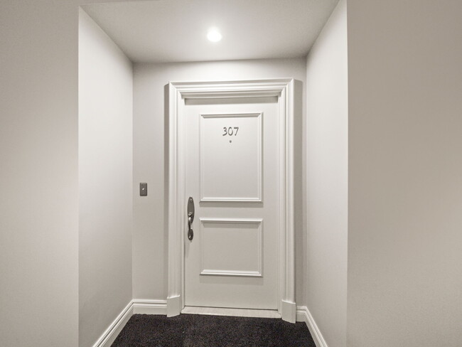 Foto del edificio - 111 Willits St