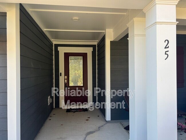 Building Photo - 25 Trilene Ct