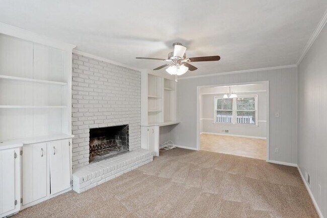 Foto del edificio - 3366 Idle Creek Way