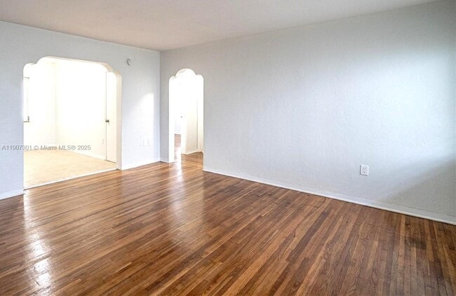 Building Photo - 7711 Dickens Ave