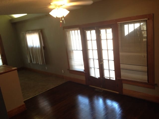 Foto del edificio - 2 Bedroom Duplex in Riverside!