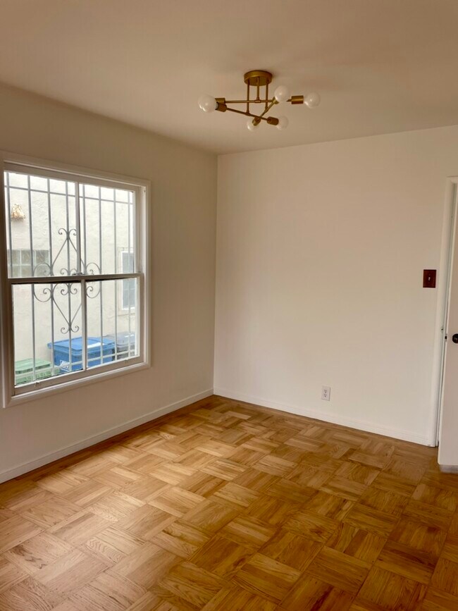 Dining Room - 1188 S Mayfair Ave