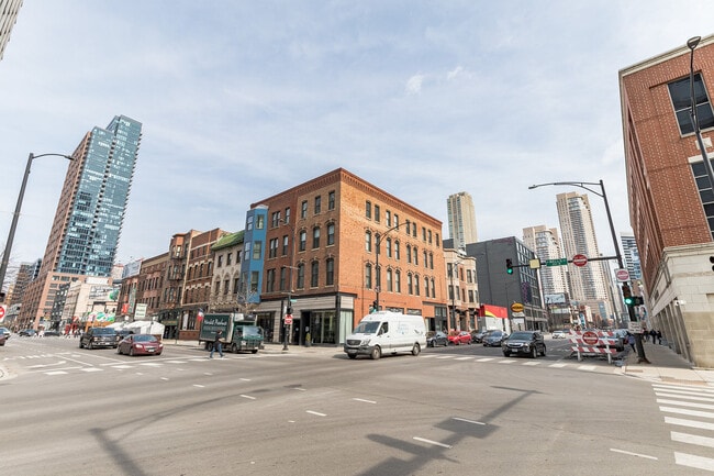 Building Photo - 166 W Grand Ave