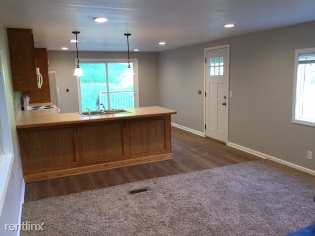 Building Photo - 2 br, 1 bath Mobile Home - 14005 Cypress Ave