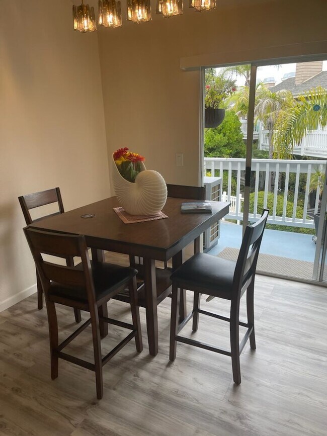 Foto del edificio - Beautiful Condo in La Jolla, San Diego! Fu...