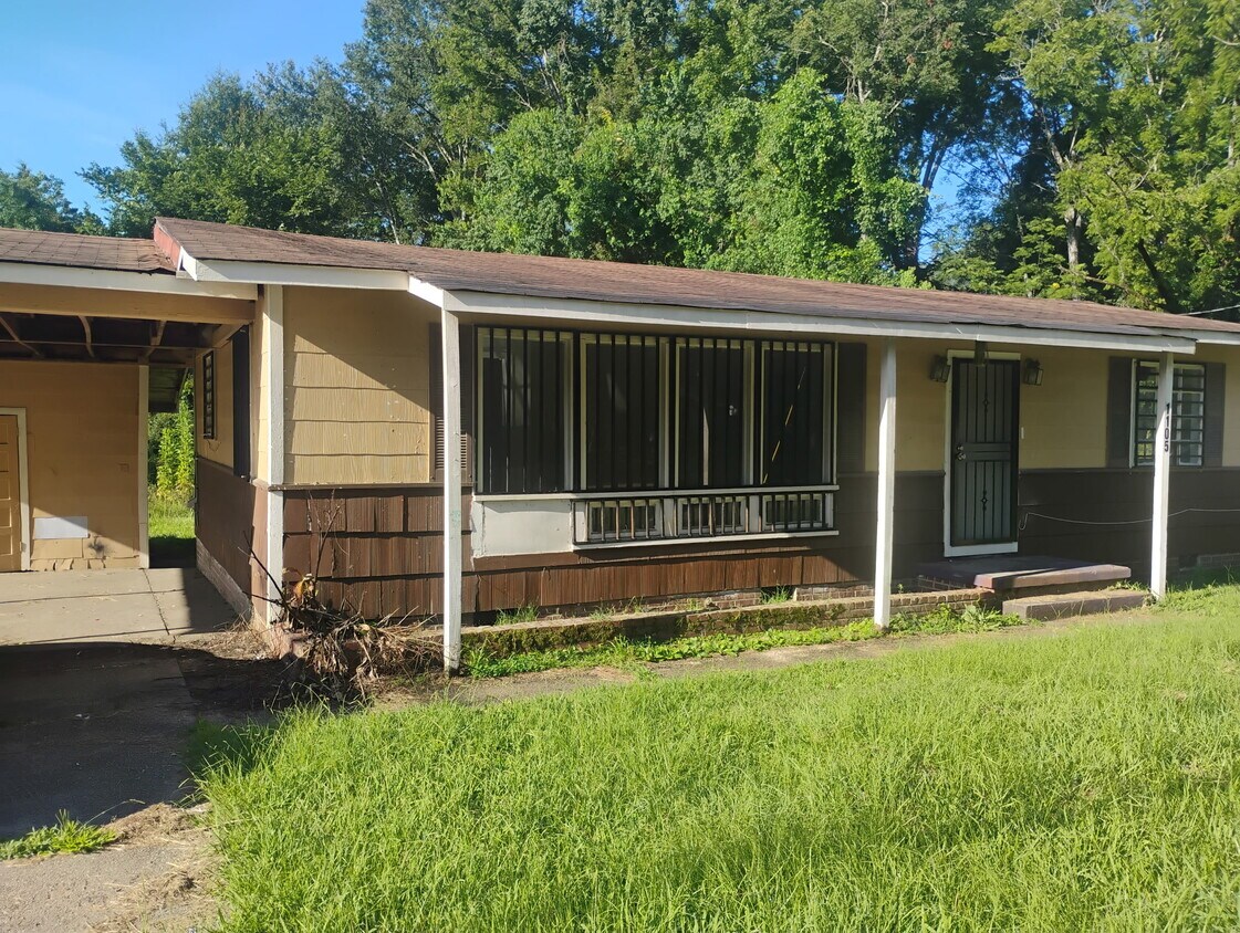 Primary Photo - 1105 W McDowell Rd