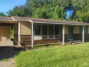 Building Photo - 1105 W McDowell Rd