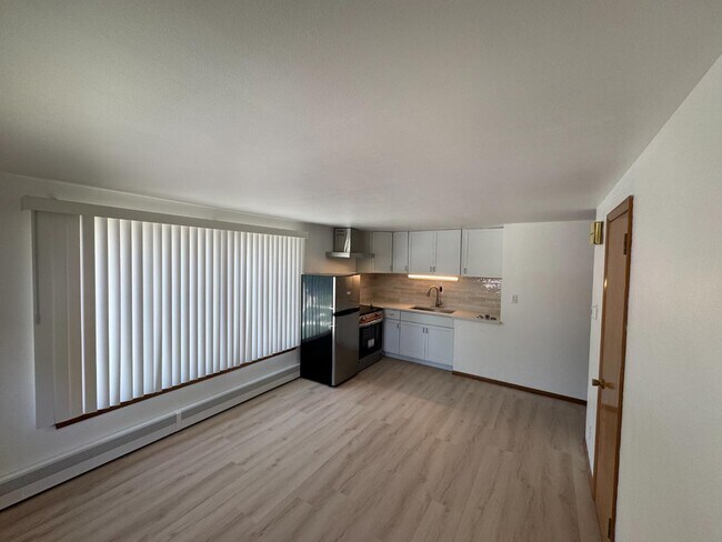 Foto del edificio - 969 Gail Ave