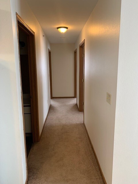 Building Photo - 1546 S Wasson Ln