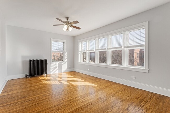 Foto del edificio - 1611 W Juneway Ter