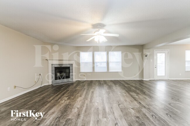 Foto del edificio - 6829 W Raleigh Dr
