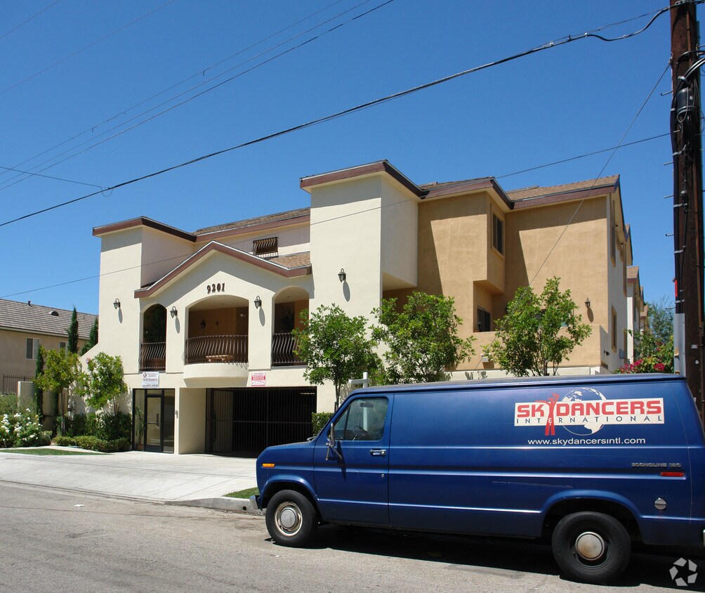 Building Photo - 9201 Tobias Ave