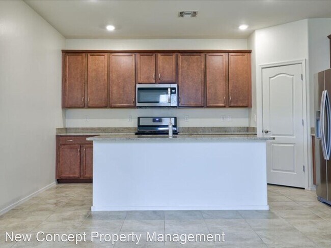 Building Photo - 3 br, 2 bath House - 11231 E Vail Vista Ct