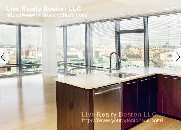 Primary Photo - 1336 Boylston St