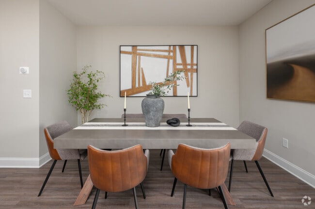 DINING - EVERGREEN - Tessa Barrow Crossing Townhomes